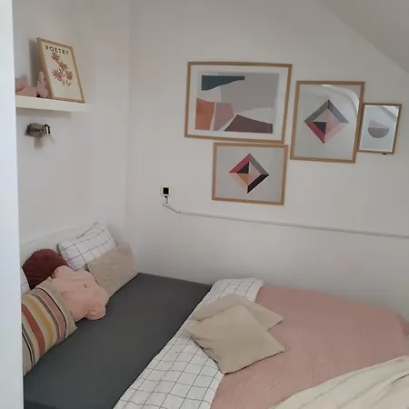 Centar Novi Sad-apartman No 3 Parking On Request * Novi Sad